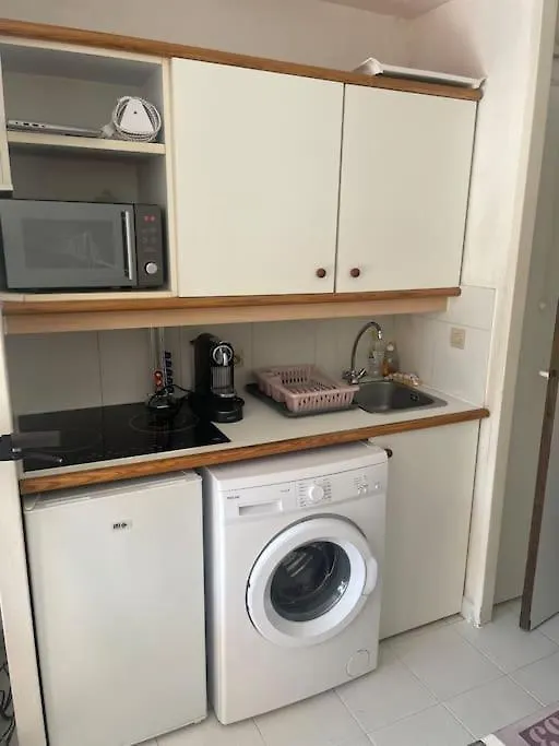 Apartment Appartement Rdc En Residence Avec Piscine Cannes